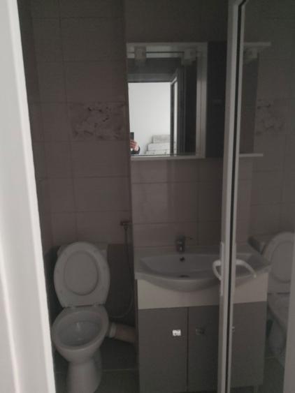 Inchiriez apartament 2 camere - 2