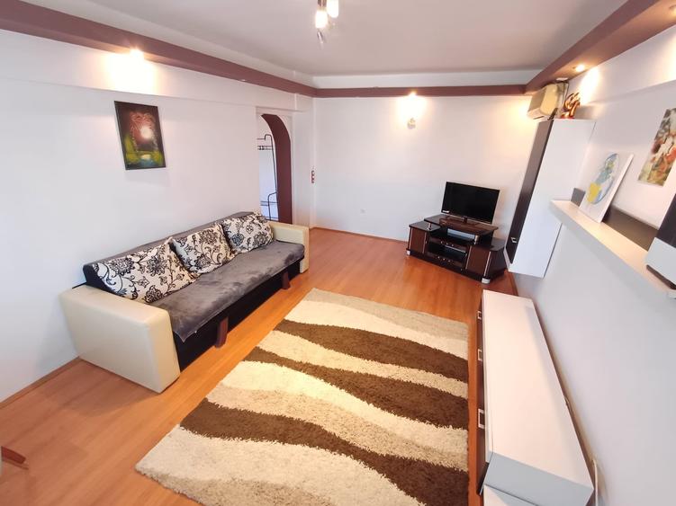 Vanzare 3 camere-Imobiliare MAXICONFORT - 2