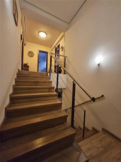 Vanzare Vila   Casa  D+P+M 350 mp - Aviatiei   str. Biharia - 19