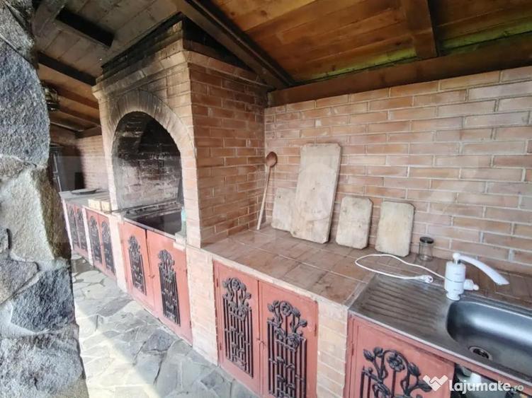 Casa cu mobilier premium ?i gradina spectaculoasa in Ta - 2