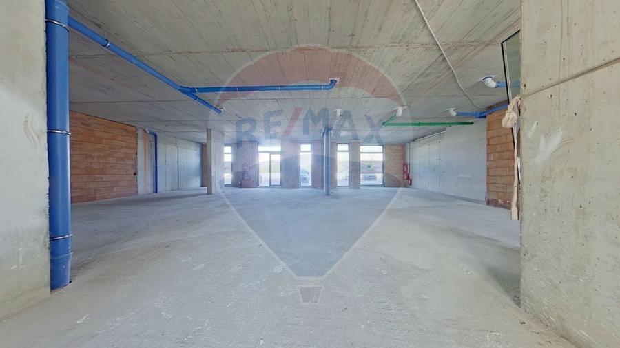 Spatii comerciale langa Iulius Mall. Comision 0% - 4