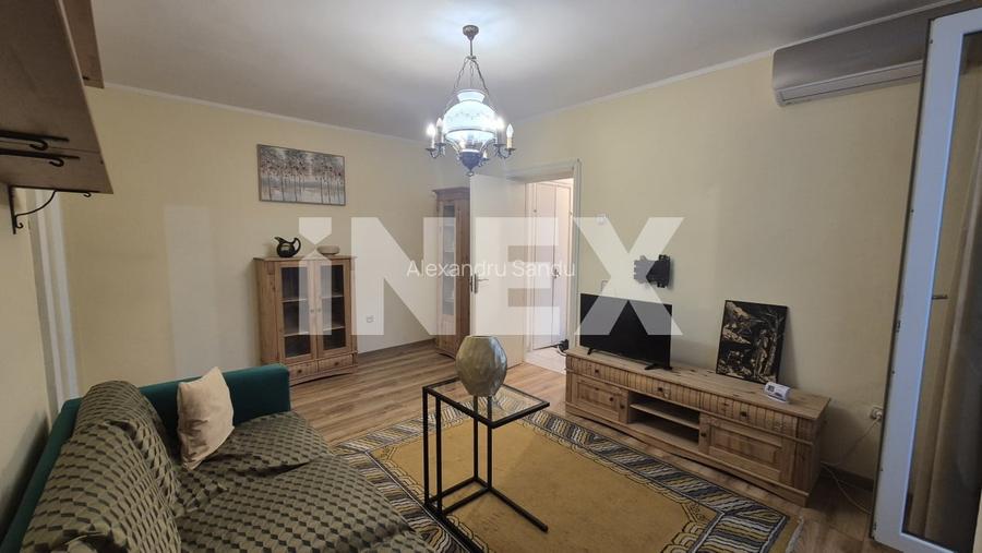 Apartament 3 camere, etaj 2, zona Craiovei - Pitesti