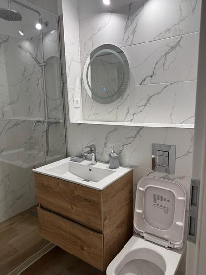 Mariott, 13 Septembrie, Panduri - 8