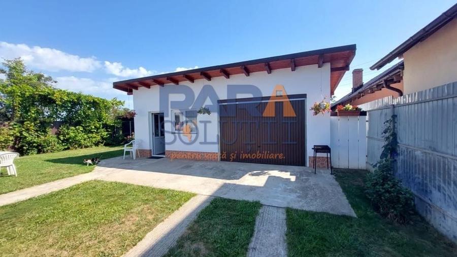 Casă 2015 - 4 dormitoare, 2 băi, 2 bucătării - 7