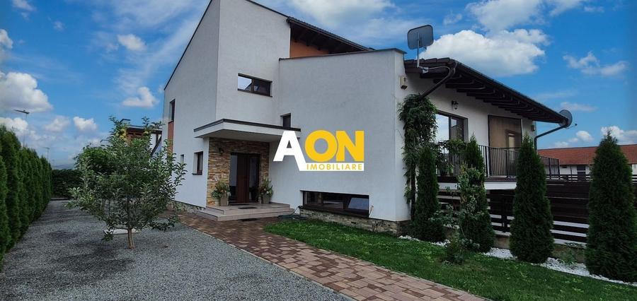 1/2 Duplex mobilat, utilat, cu garaj, D+P+1E, 397 mp teren, Cetate - 2