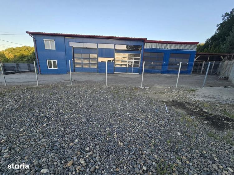 Spatiu comercial 360 mp, teren 1000 mp.4 boxe cu elevator - 2