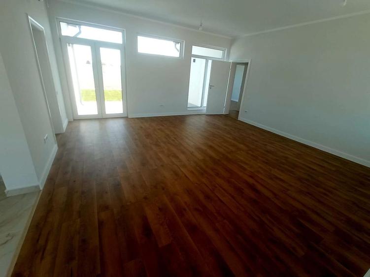 CASE INDIVIDUALE FORTULUI, TOATE UTILITATILE, PARCARE, COMISION 0% - 18