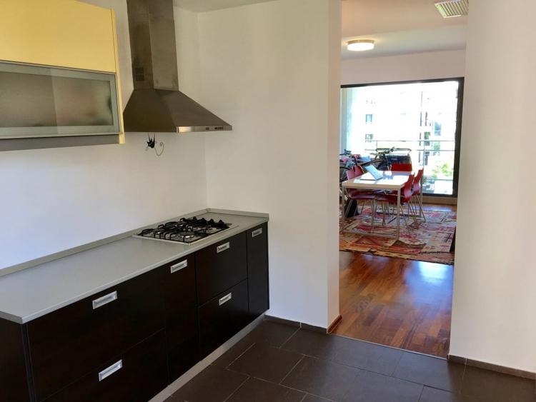 Apartament cu trei camere si doua locuri de parcare, in Baneasa Rezidential - 16