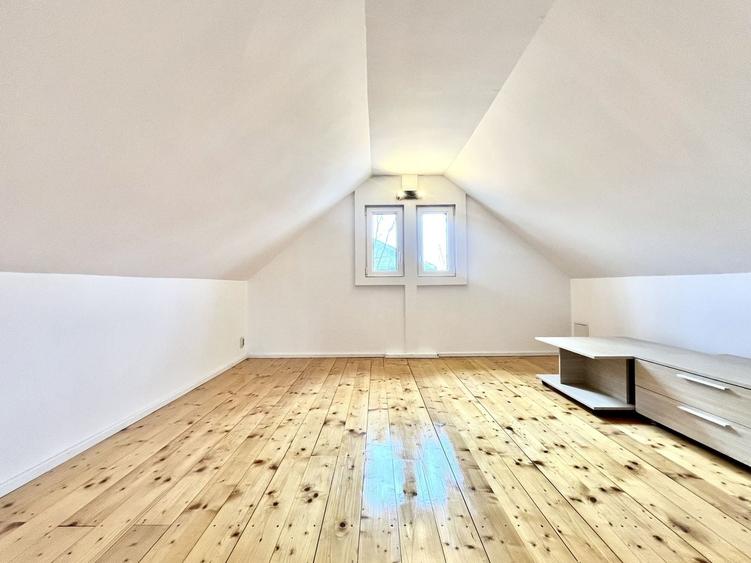 Casă luminoasă cu curte și garaj, perfectă pentru familie | Braytim - 34