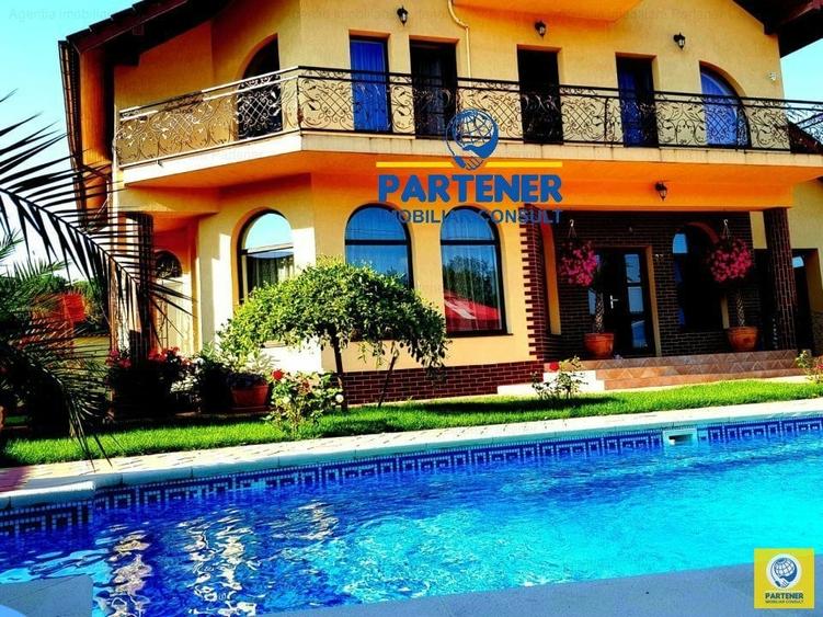 Casa cu arhitectura si finisaje deosebite, zona Trivale, teren 750mp, piscina - 1