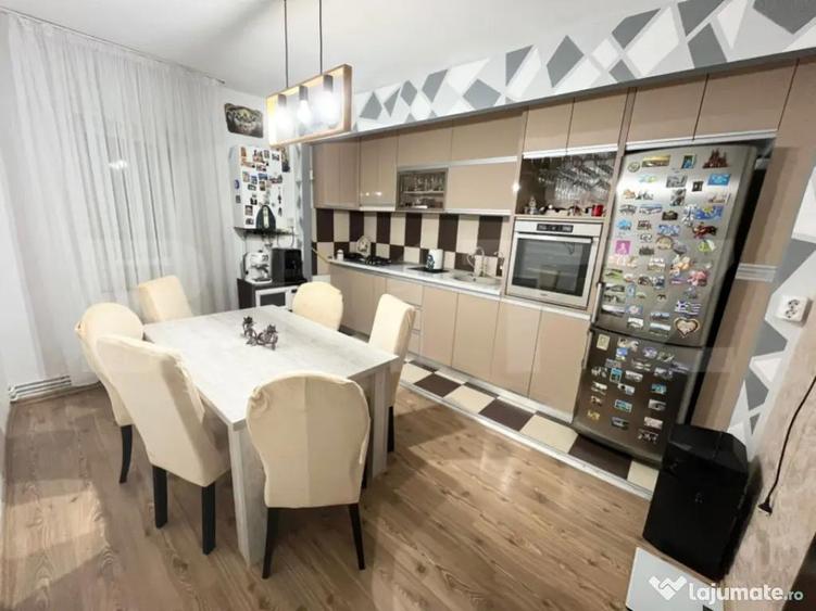 Apartament 3 camere, 67 mp, zona Micro 11 - 5