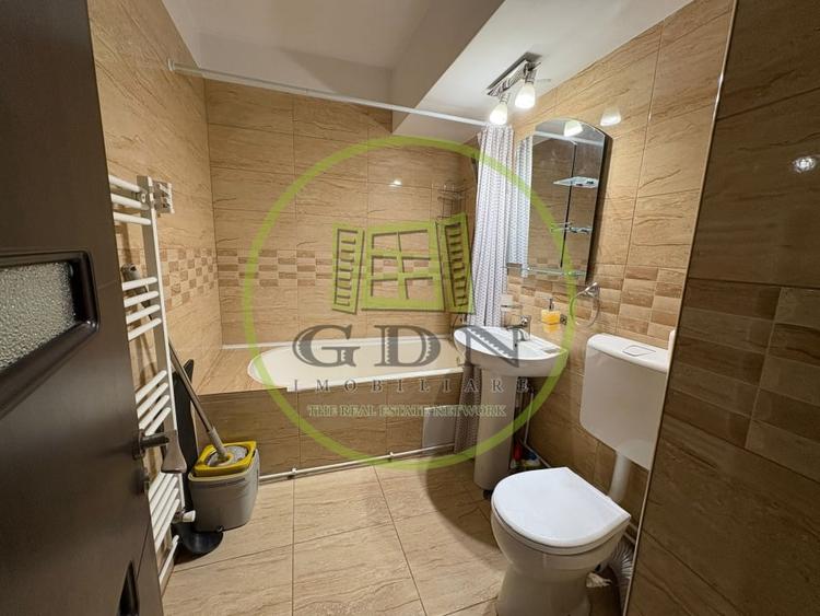 Apartament, 2 camere, semidecomandat, 45 mp, Ultracentral, Zona English Parc - 7