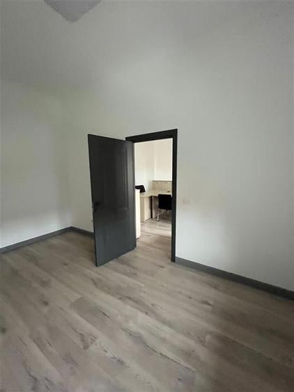 RECO Spatiu de inchiriat, Central - 7