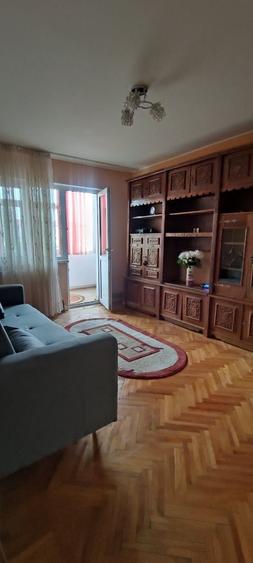 Inchiriez apartament cu 2 camere - 2