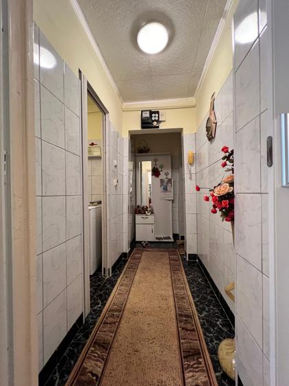 Apartament, in stare buna, zona Dacia, str. Labirint - 4