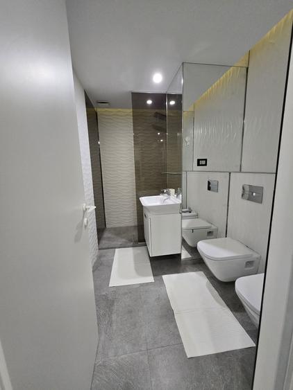 Apartament cu 2 camere decomandat în Herăstrău
