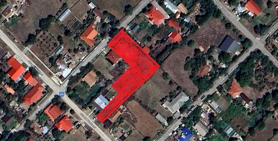 Casa Batraneasca Din Piatra Cu Curte 2042mp - 3