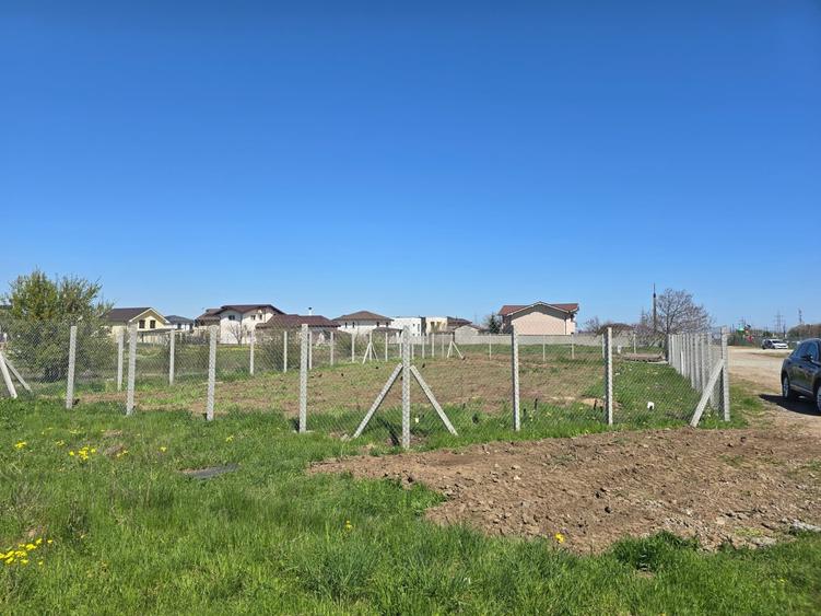 Teren Construcții intravilan de 500 mp, în Km 5