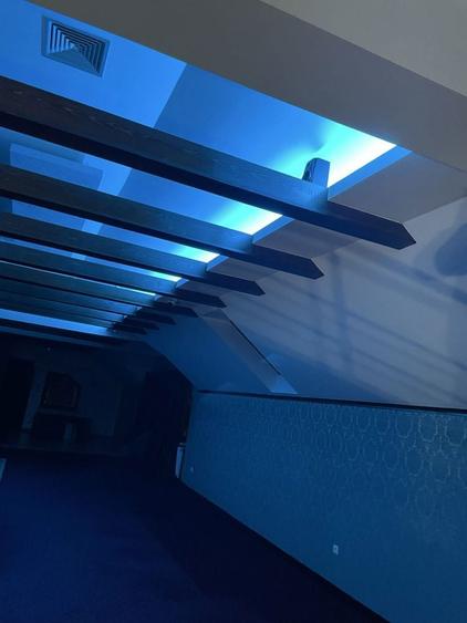 Inchiriez spatii comerciale , atat la parter cat si la etaj . - 5