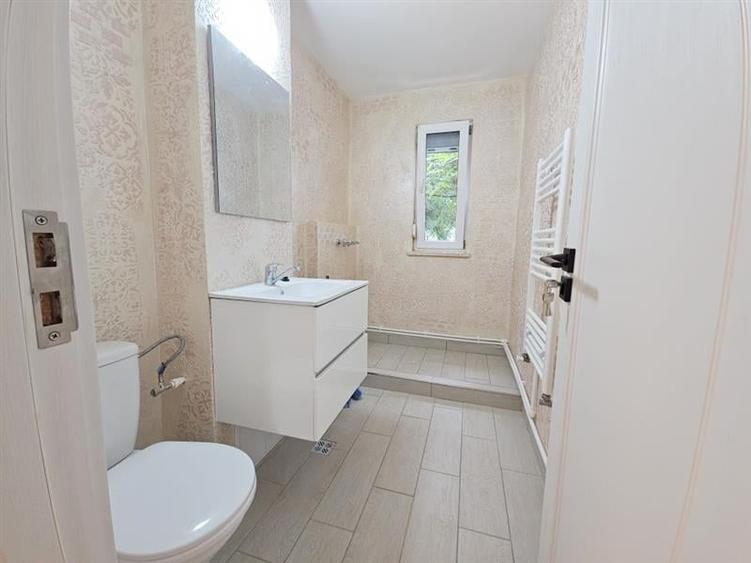 Spatiu comercial modern in Bacau, ideal pentru afacerea ta! - 7