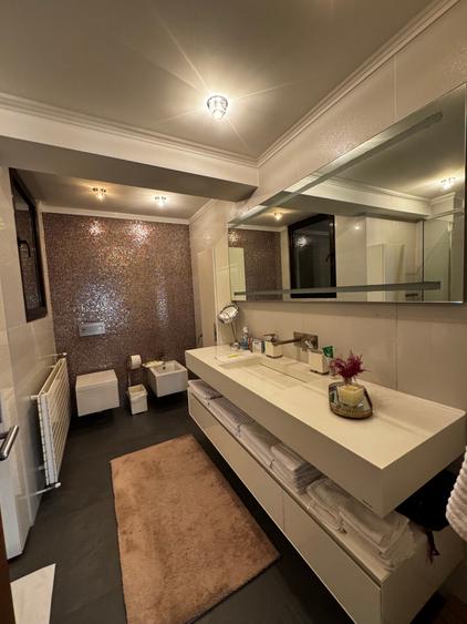 Apartament 4 camere//bloc boutique//parcare//mobilat complet - 9