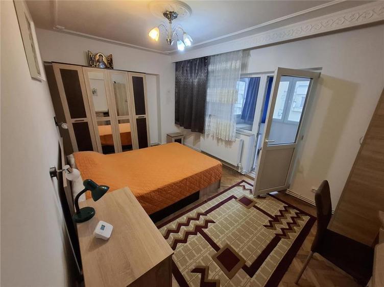 Apartament 3 camere Centru - Independentei - 5