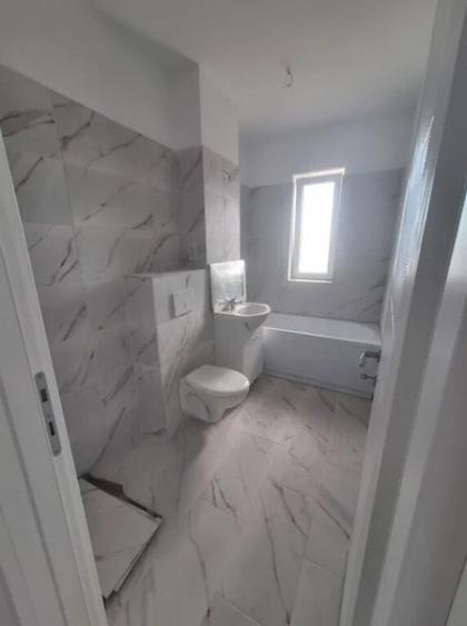 Apartament 3 camere, decomandat - zona Sanpetru - 1