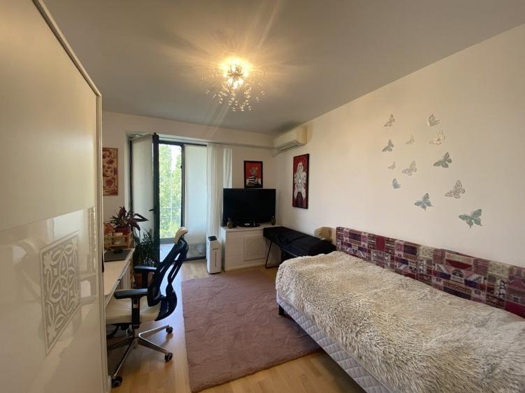 Apartament 4 camere bloc boutique si terasa de 25m - 22