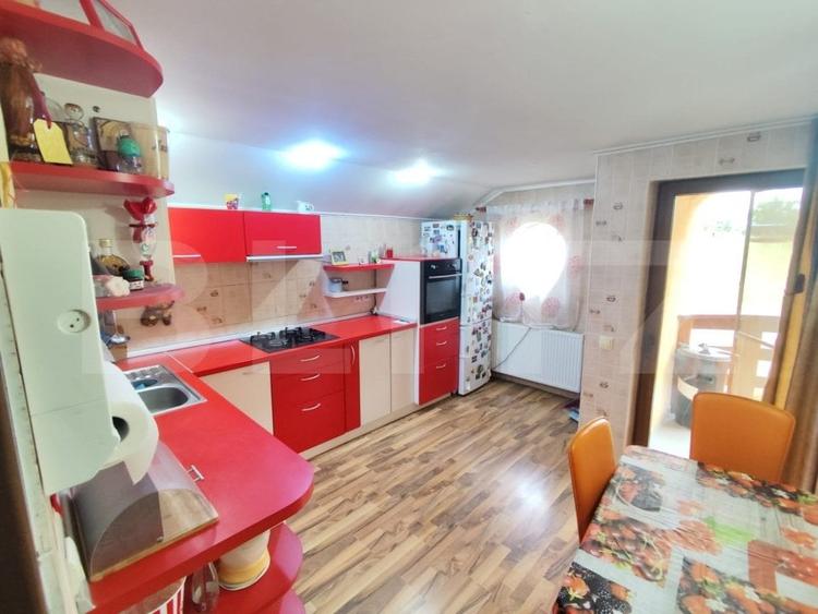 Casa 6 camere, 3 bai, 180 mp, 819 mp teren - 7