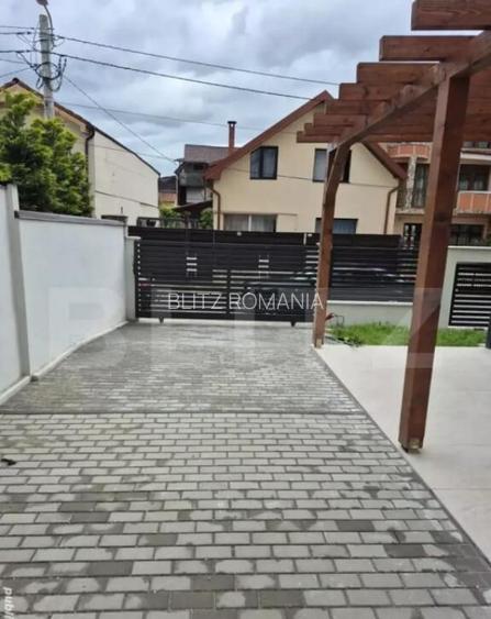 Duplex de inchiriat, reziden?ial/birouri, 11 mp, teren 200m