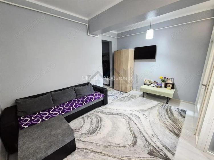 Apartament cu 3 camere de vanzare Apartament cu 3 camere de vanzare