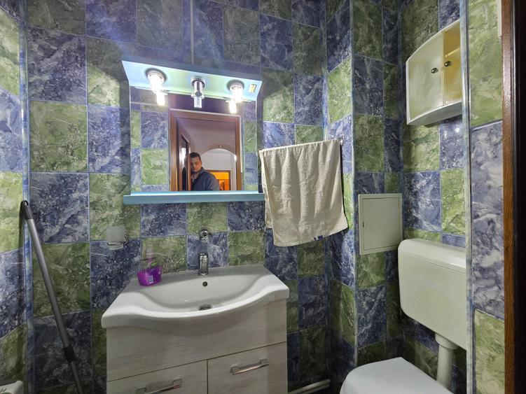 Apartament 3 camere de închiriat metrou Lujerului, Piața Veteranilor - 9