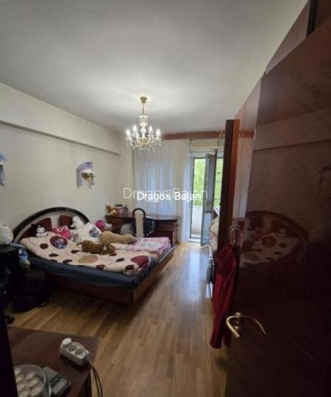 4 camere // Bloc consolidat integral // 123mp 4 camere // Bloc consolidat integral // 123mp