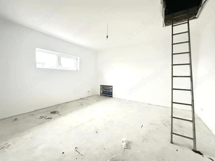 Duplex premium, despartit prin garaj, 5 camere, 218 mp utili - Ghiroda - 1