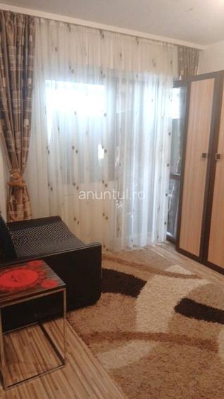 Rahova, Salaj, str. Pucheni 73, bloc nou, centrala, balcon