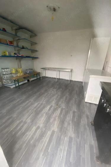 Casa cu posibilitate de dezvoltare comerciala - 9