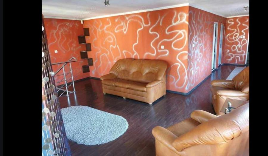 Casa de vanzare - an constructie 2007 - Strada Brandusei - 3