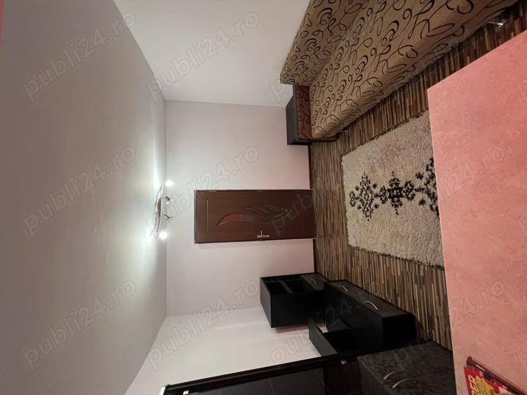Propietar, inchiriez apartament in zona Girocului - 5