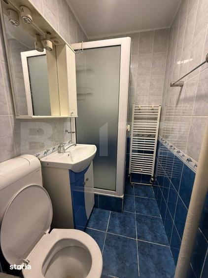 Apartament 3 camere, decomandat, etajul 3, Zona 9 Mai - 5
