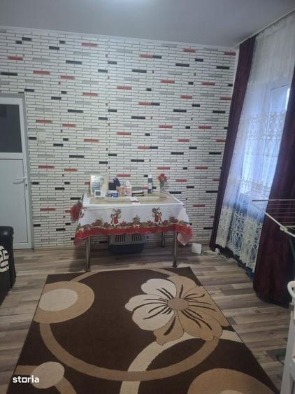 Casa 7 camere, 85 mp, zona Central - 1