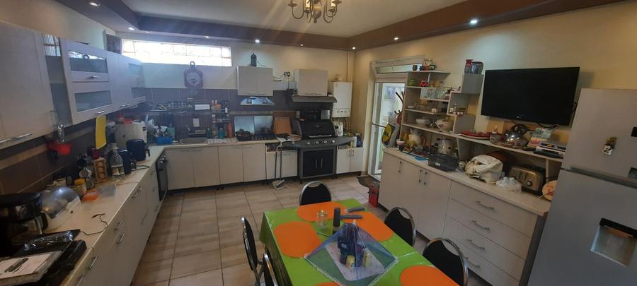 Vânzare proprietate deosebită în satul Găgeni, comuna Păulești, județul Prahova - 20