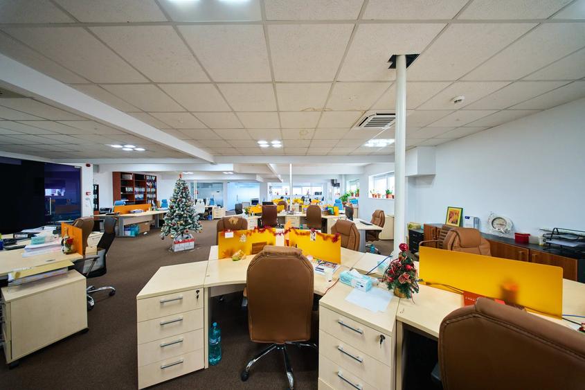 Birouri cu depozit de închiriat - 27