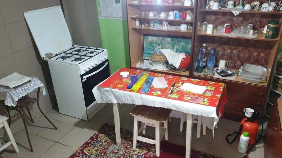 VEZI VIDEO! Super Pret Casa Chiscani 4 cam teren 1.800 mp toate utilitatile - 15