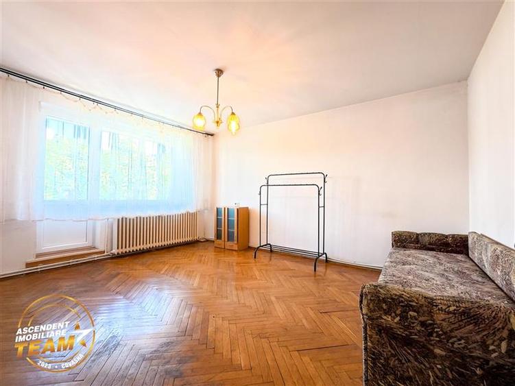 Tur Virtual! Decomandat,3 camere,locatie favorabila,Simeria,Sfantu Gheorghe - 1