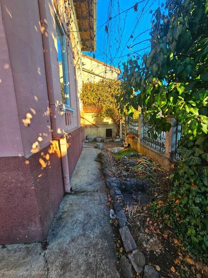 Casă cu arhitectură interbelică, 5 camere, teren 409 mp – Central - 58