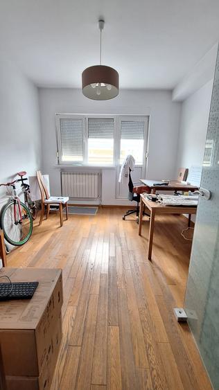 Apartament superb si luminos  4 camere Cismigiu cu terasa 18m - 13