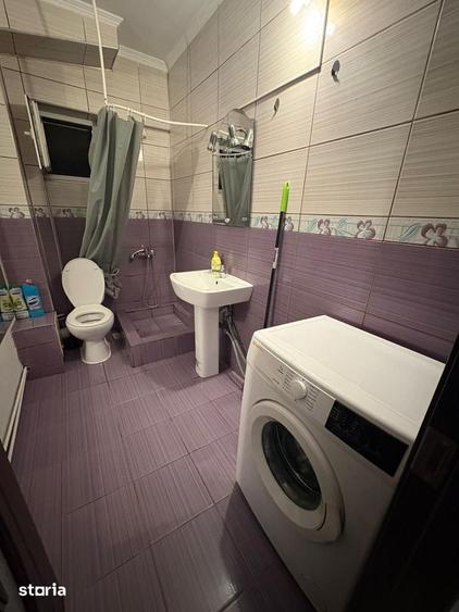 2 cam d 54 mp zona podul de fier la strada etaj 1/4 renovat 450 eur - 8