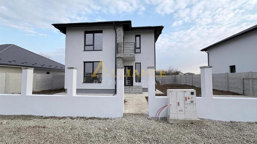 Casa Individuala - 4 camere - 2 bai - 352 mp teren - 1