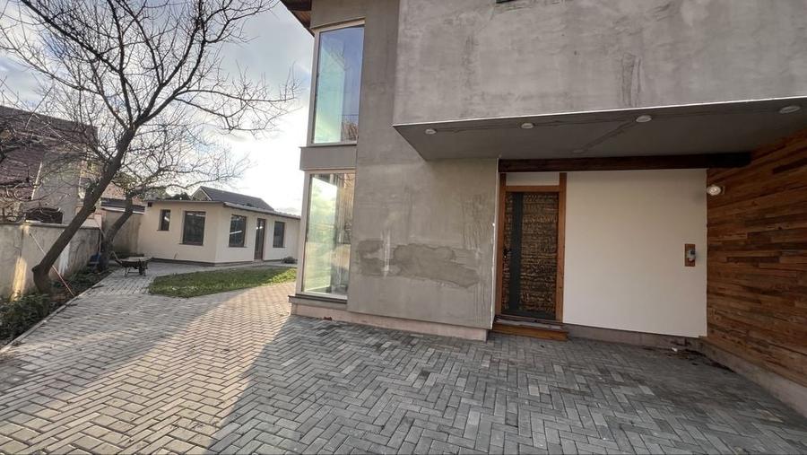 Casa moderna cu design deosebit in Techirghiol - 2