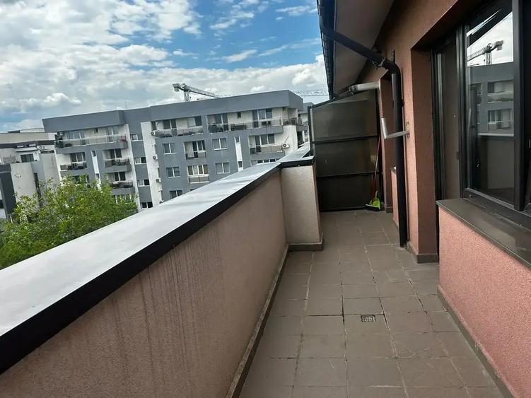 Garsoniera spatioasă de închiriat în zona Grand Arena - 13